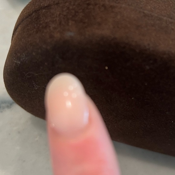 🕶️ TOM FORD Brown Velour Empty Sunglasses Hard Case and lens cloth EUC 🕶️ - Picture 8 of 8